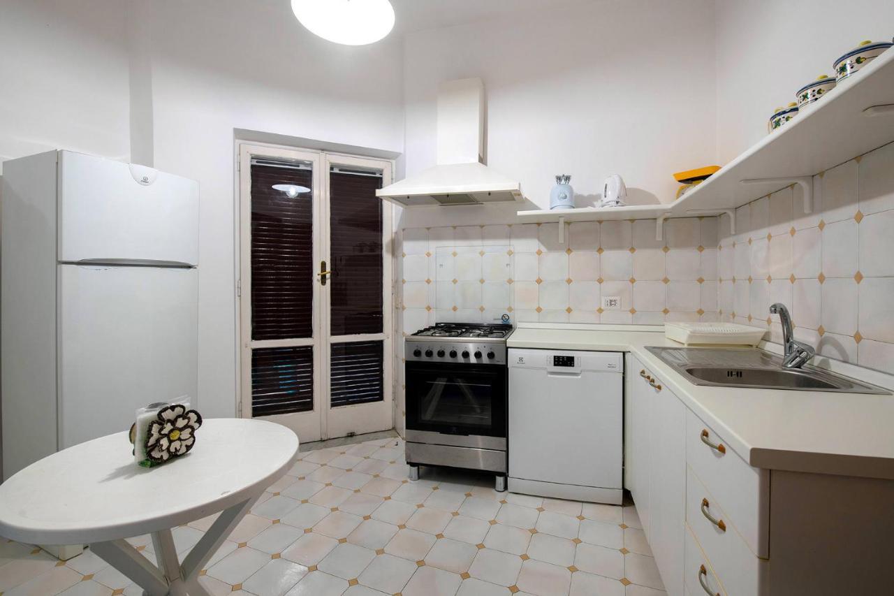 Alan Apartment *
